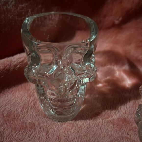 Crystal Skull Vodka Shot Glasses (SET of 5) Halloween Bar Decor - Picture 6 of 7